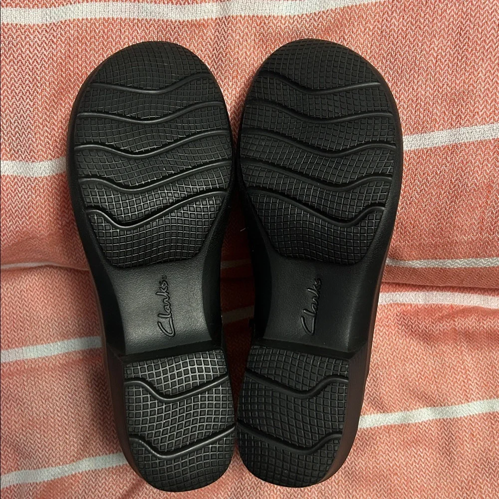Clarks step out